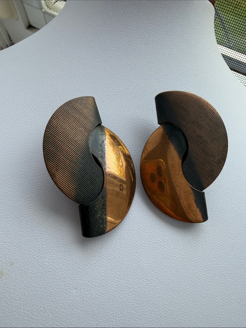 Vintage TRIAD Gold‑Tone Clip‑On Earrings – Black & Gold Half‑Moon Design